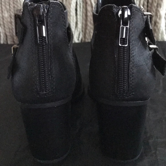 Black faux leather booties - Picture 5 of 6